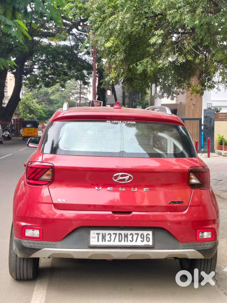 Hyundai Venue Sx Mt, 2022, Diesel