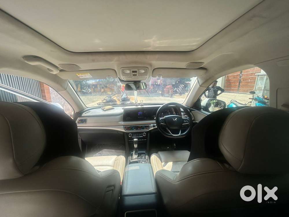 Mahindra Xuv700 2.2 Ax 7 Diesel Mt Str, 2022, Diesel