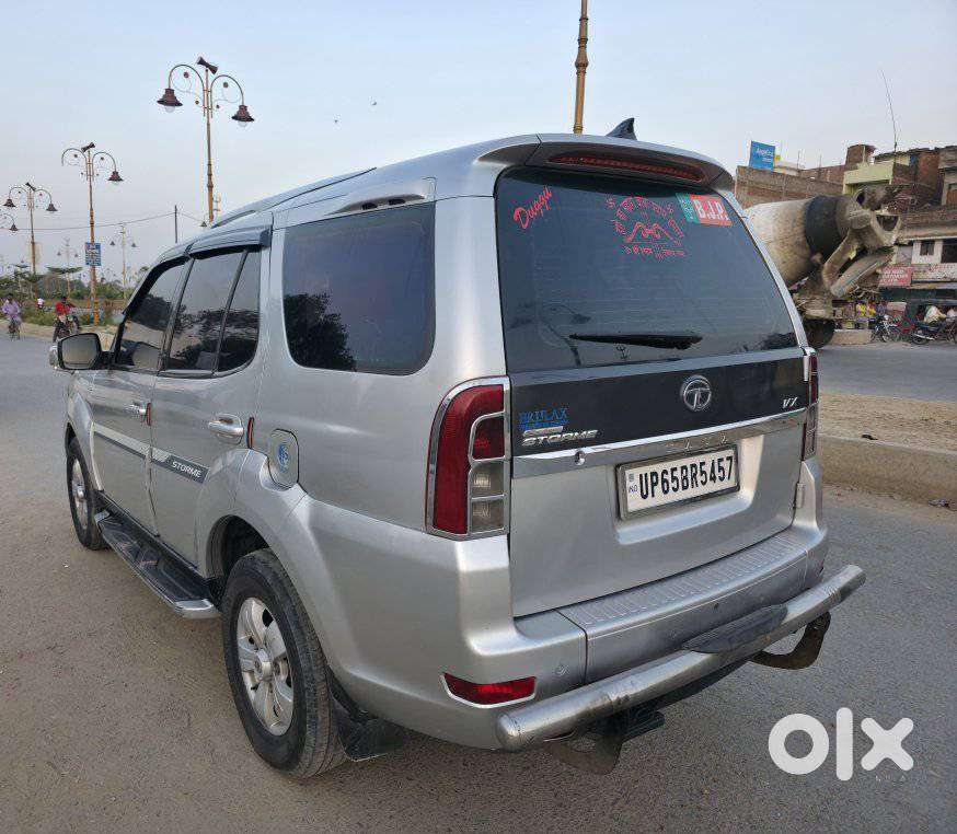 Tata Safari Storme, 2014, Diesel