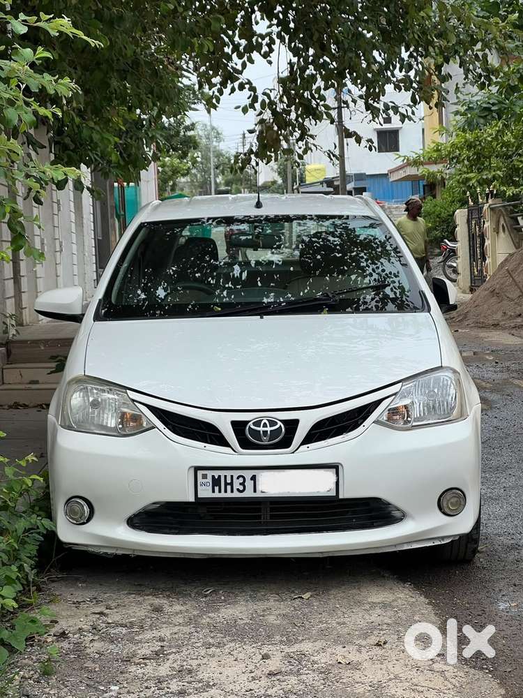 Toyota Etios Liva 2016 Petrol