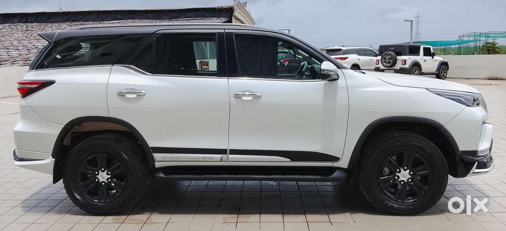Toyota Fortuner Leader Edition (at), 2025, Diesel