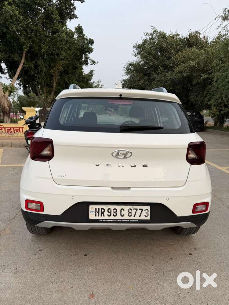Hyundai Venue 2021 Diesel Car
