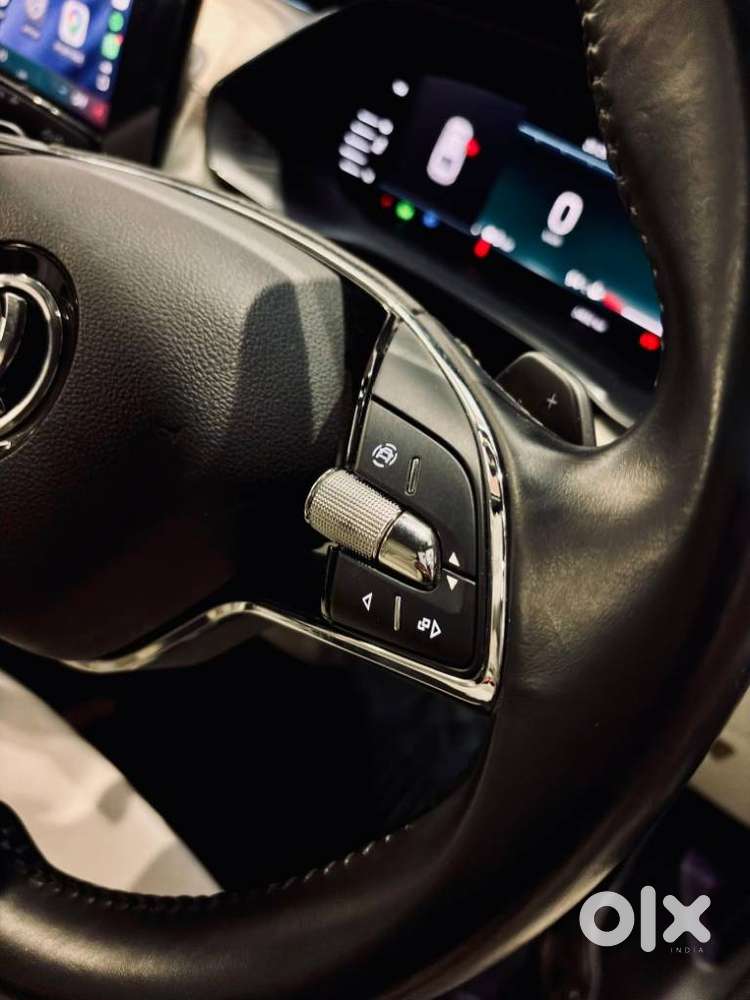 Skoda Octavia 2.0 L K Tsi At, 2023, Petrol