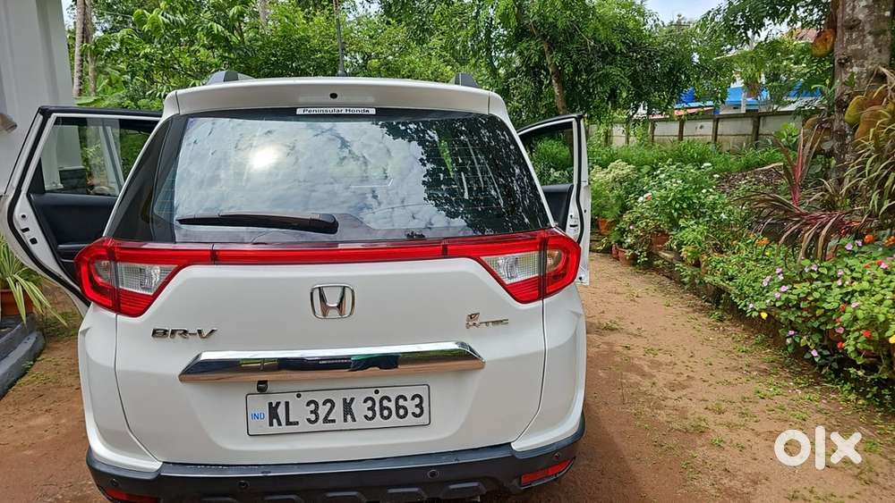 Honda Br-v 2016 Petrol Well Maintained