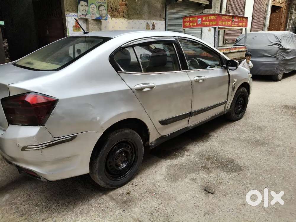 Honda City Cng On Paper Engine Silent