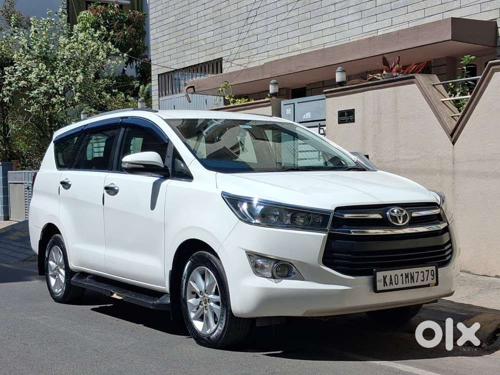 Toyota Innova Crysta 2.4 Gx Mt, 2016, Diesel