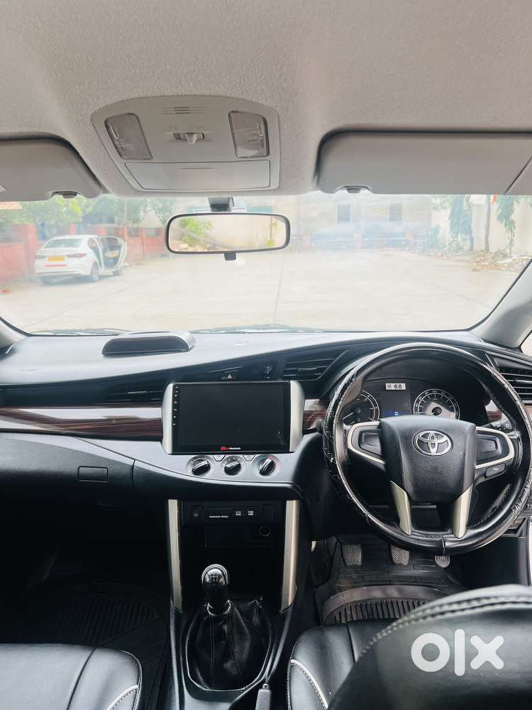 Toyota Innova Crysta 2.4 G Mt, 2017, Diesel