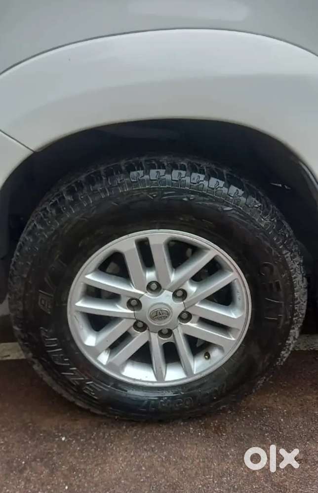 Toyota Fortuner 2014