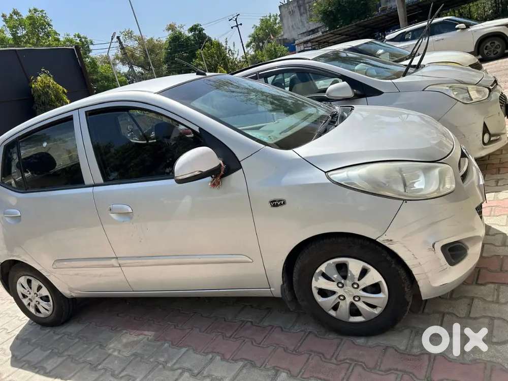 Hyundai I10 Sportz Petrol 2012