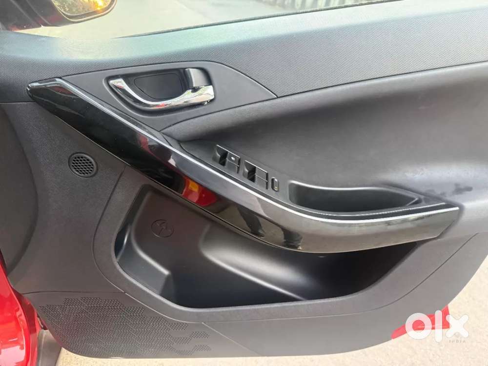 Tata Nexon Fearless 1.5 Revotorq Diesel 6mt Dt, 2023, Petrol