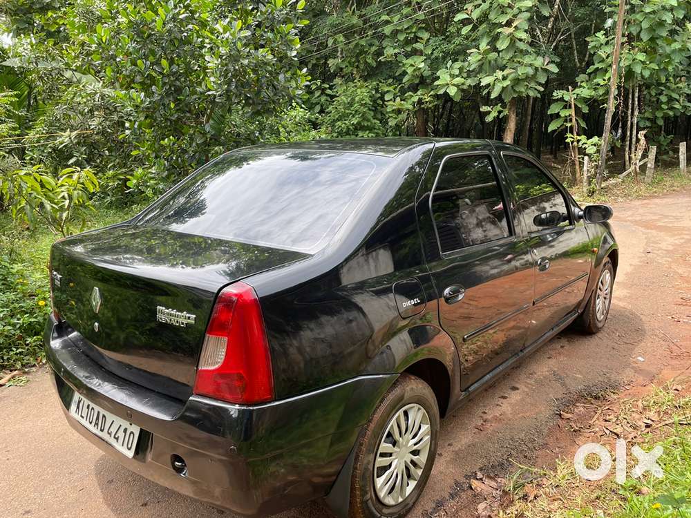 Black Logan Car