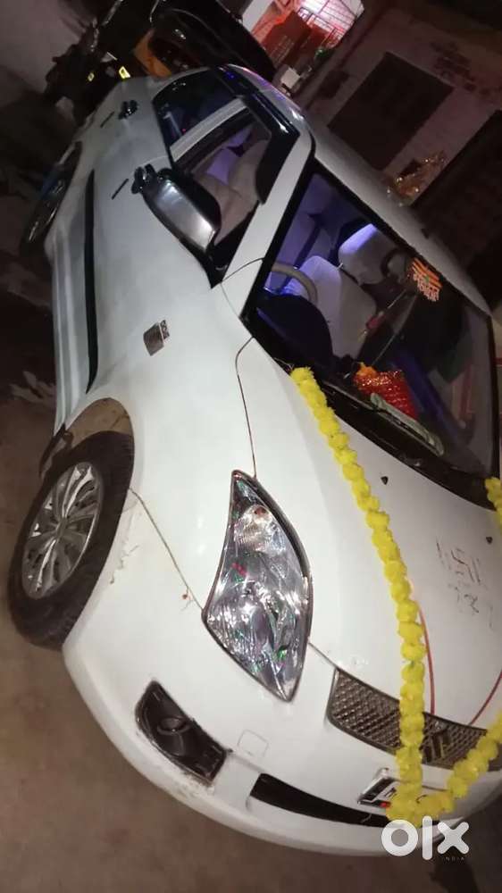 Maruti Suzuki Dzire Tour 2016