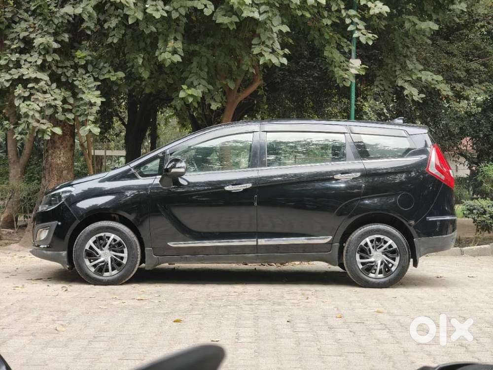 Mahindra Marazzo M2, 2019, Diesel