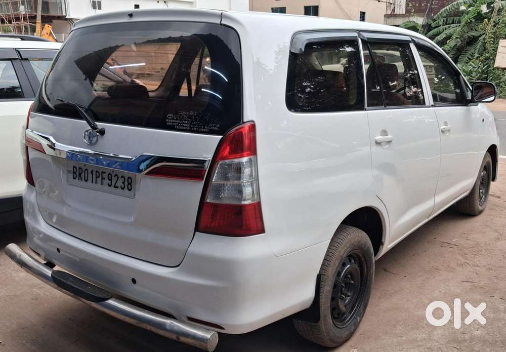 Toyota Innova 2.5 G (diesel) 8 Seater, 2016, Diesel