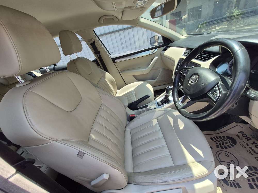 Skoda Octavia 1.8 Tsi At Style Plus, 2018, Petrol