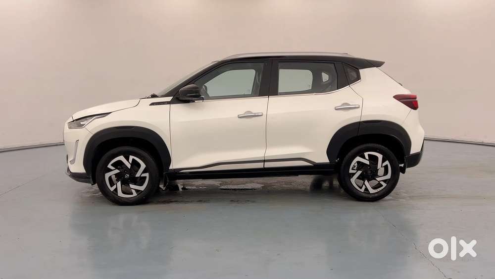 Nissan Magnite 1.0 Xv Dual Tone, 2022, Petrol