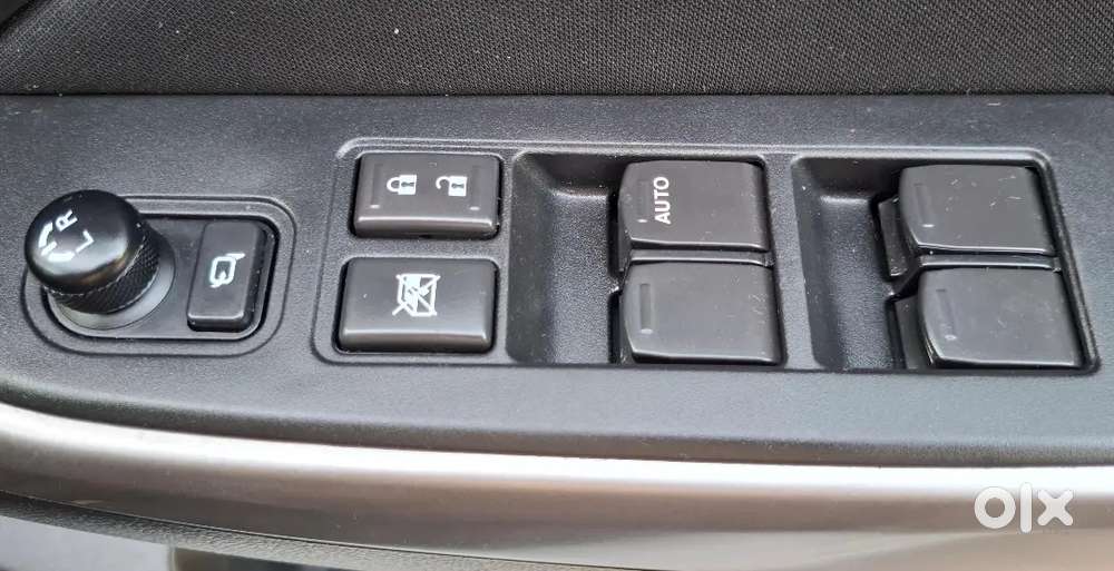 Maruti Suzuki Swift 2022 Petrol 26000 Km Driven