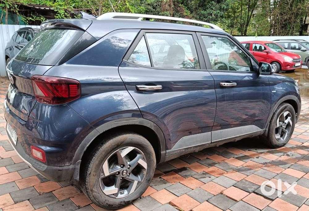 Hyundai Venue 1.0 Sx Turbo Dct, 2021, Petrol