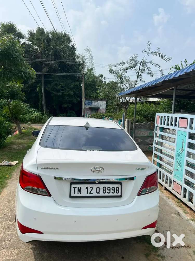 Hyundai Verna 2017 Petrol Well Maintained