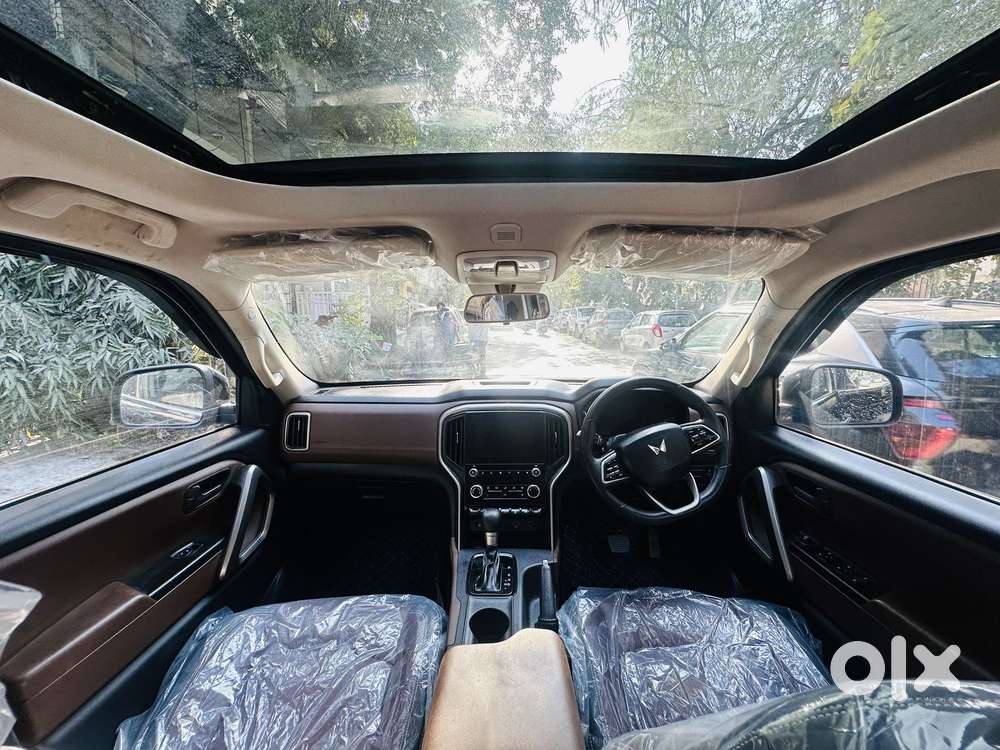 Mahindra Scorpio N Z8 Petrol Mt 7 Str, 2024, Petrol