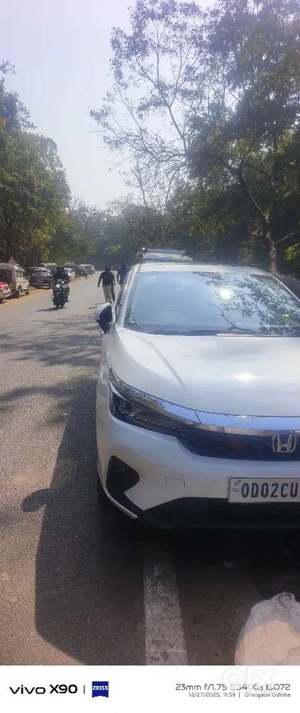 Honda City Zx 2024 Petrol Well Maintained