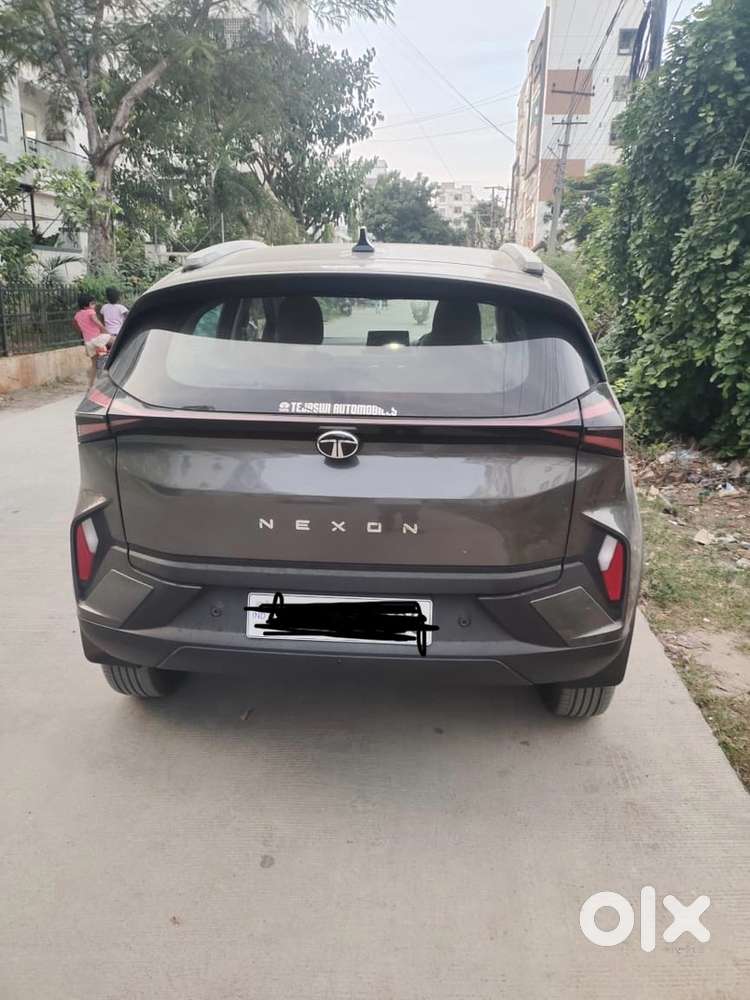 Tata Nexon Petrol 2024