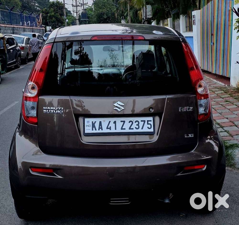 Maruti Suzuki Ritz Lxi, 2013, Petrol