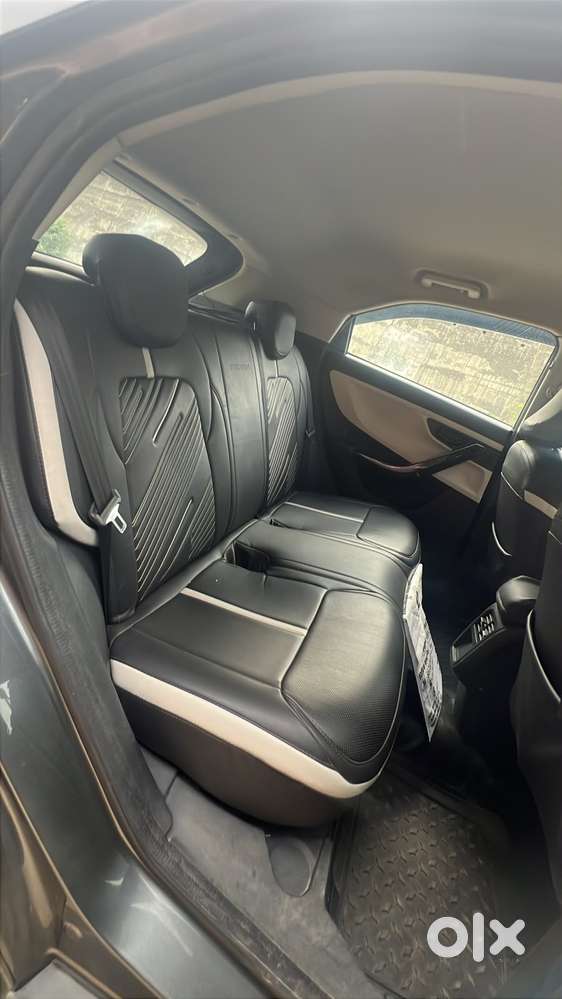 Tata Nexon Creative 1.2 Revotron Petrol 6 Mt, 2025, Petrol