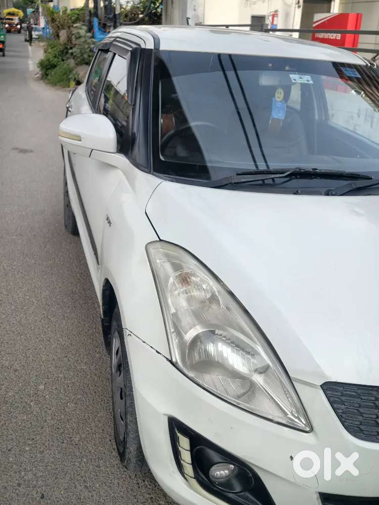 Maruti Suzuki Swift Vxi 2016