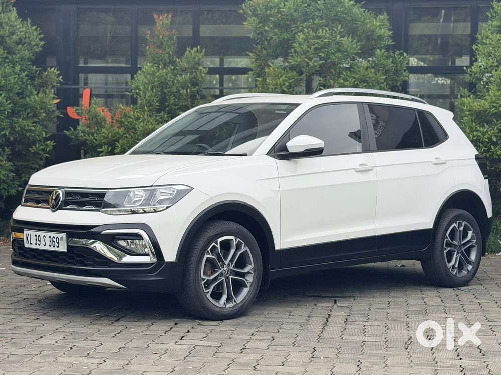 Volkswagen Taigun 1.0 Tsi Highline At, 2022, Petrol