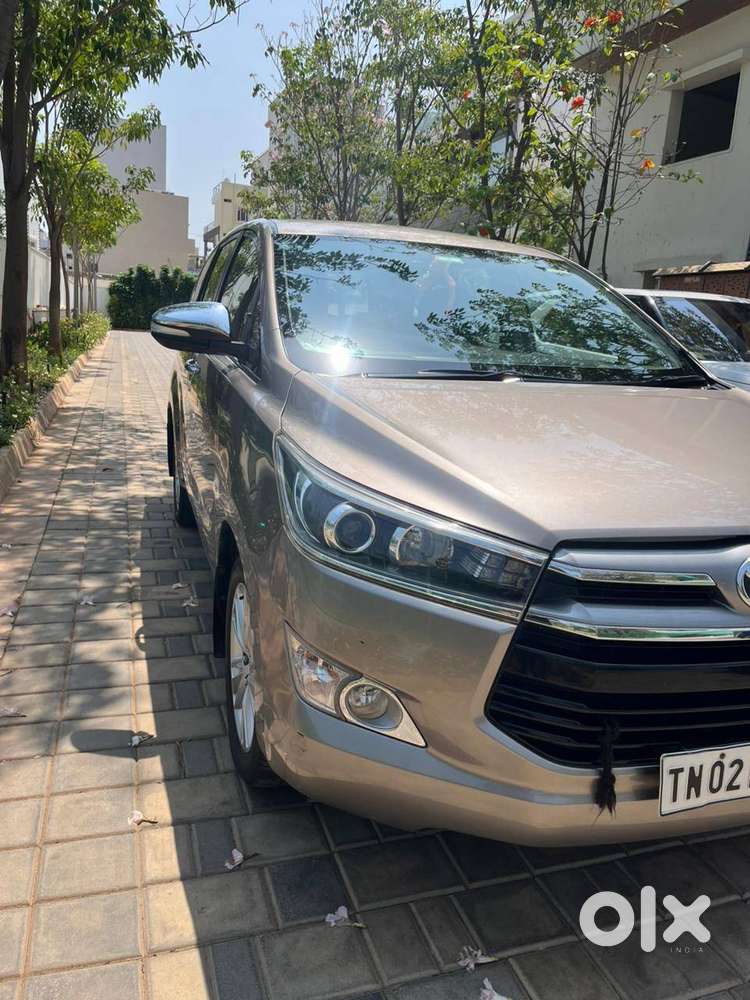 Innova Crysta 2.8 Zx At (top End) Well Maintained Car