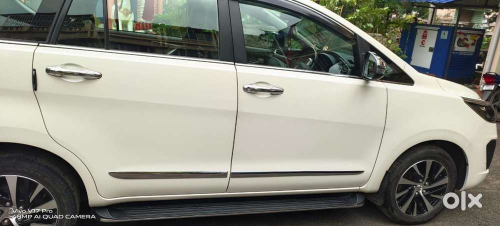 Toyota Innova Crysta, Zx 2.4, 7seater, 2021