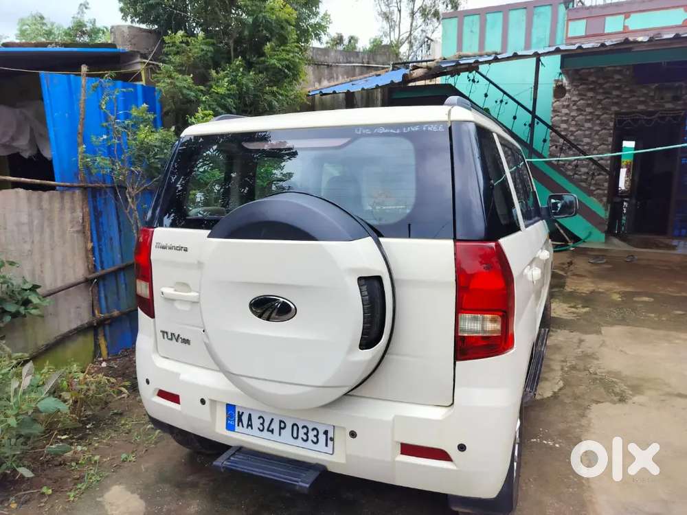 Mahindra Tuv 300 2018