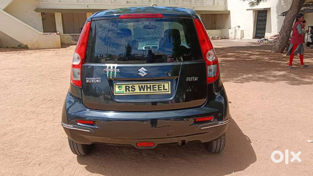 Maruti Suzuki Ritz Lxi, 2009, Petrol