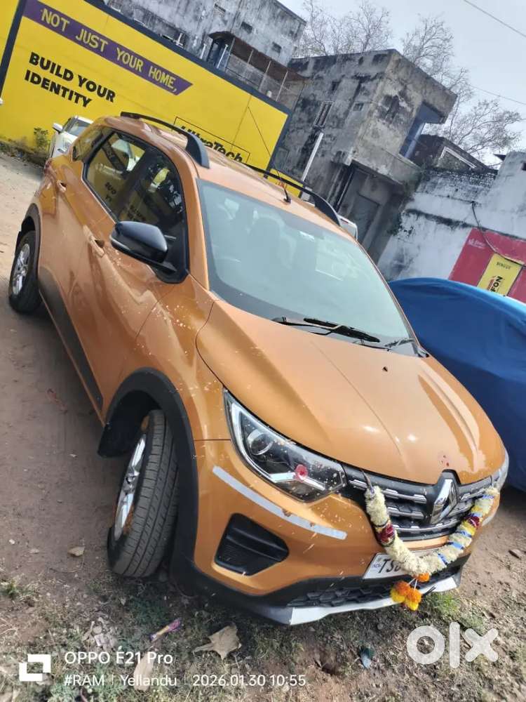 Renault Triber 2023 Petrol Well Maintained