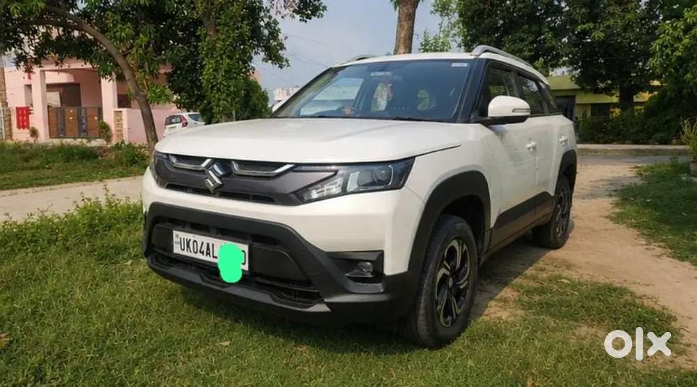Maruti Suzuki Brezza 2023 Petrol 13500 Km Driven