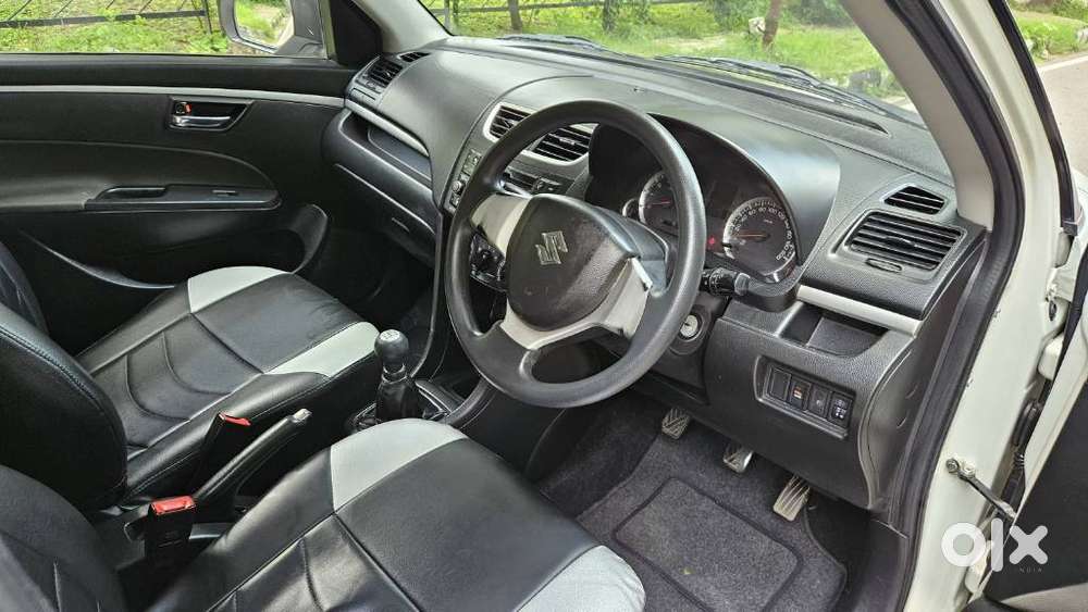 Maruti Suzuki Swift Vxi + Manual, 2015, Petrol