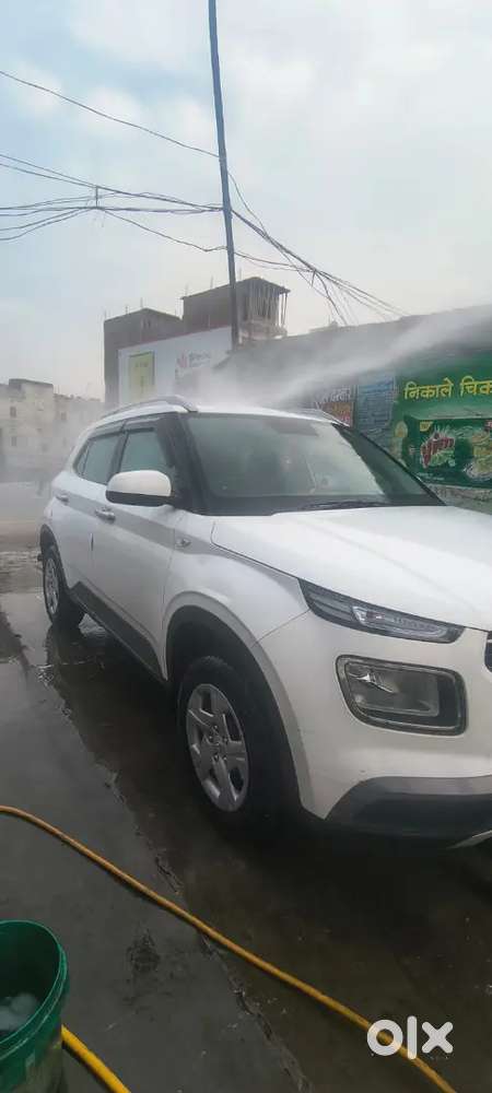 Hyundai Venue 2021 Petrol Manual