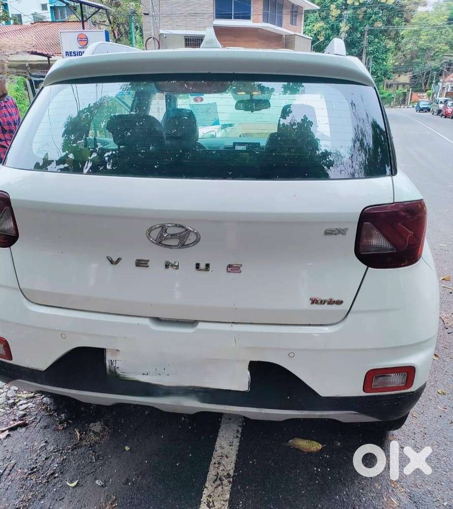 Well-maintained 2019 Hyundai Venue 1.0l Turbo Petrol Dct Automatic Ava