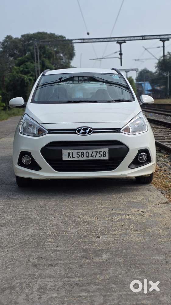 Hyundai Grand I10 Sportz O 1.2, 2015, Petrol