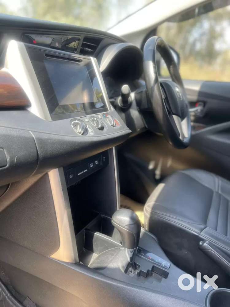 Toyota Innova Crysta [2020-ongoing] 2.4 Gx 7 Str, 2020, Diesel