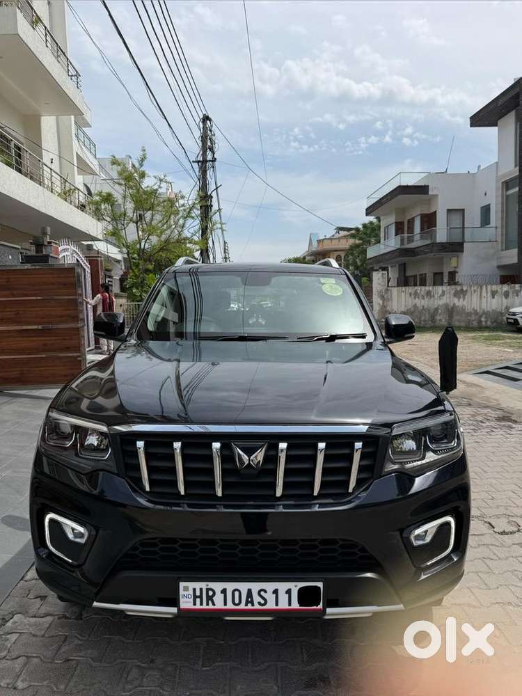 Mahindra Scorpio-n 2023 Diesel 18000 Km Driven
