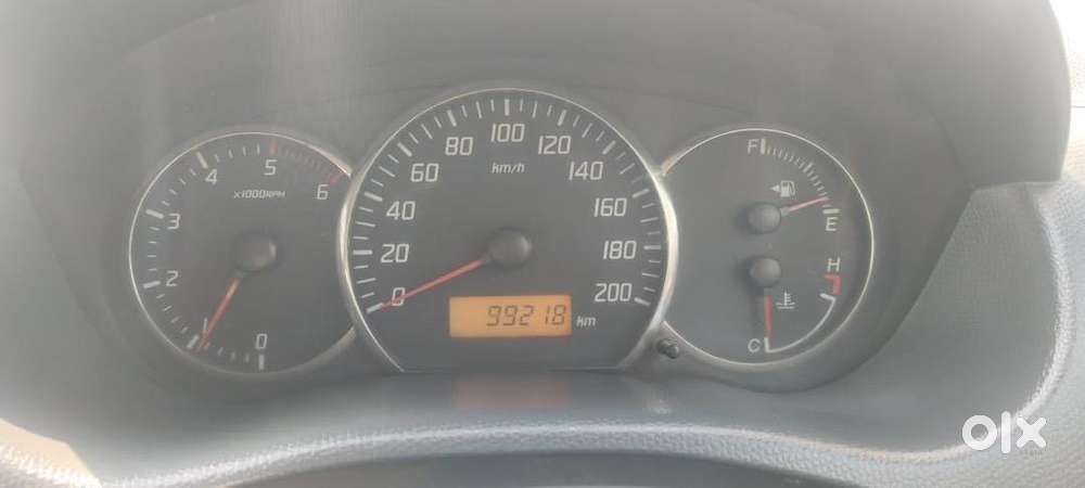 Maruti Suzuki Swift Dzire 2012