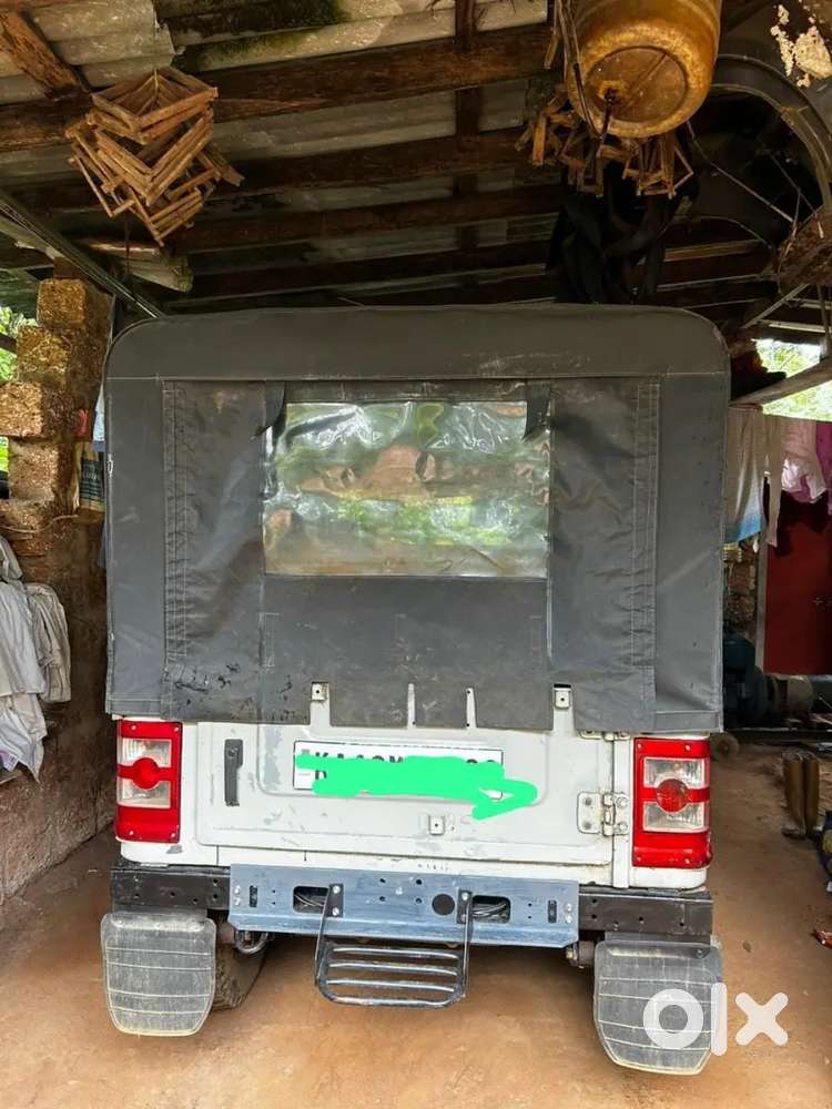 Mahindra Jeep 2001