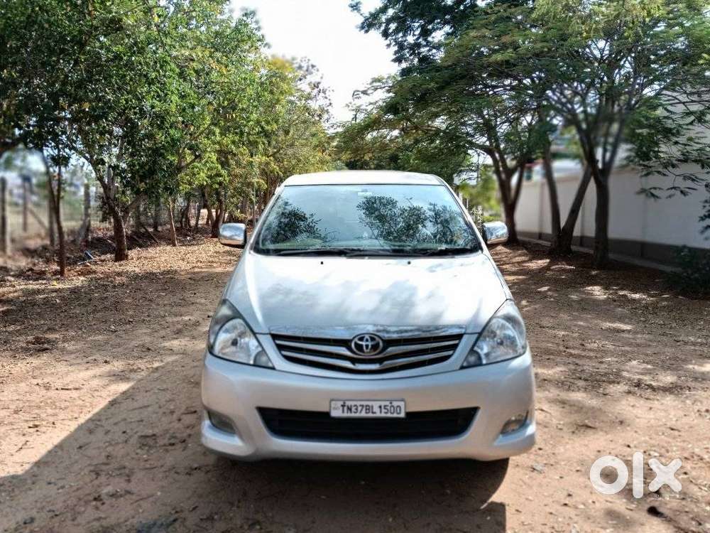Toyota Innova 2.5 V 7 Str, 2011, Diesel