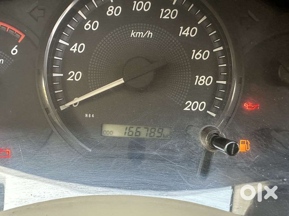 Toyota Innova 2.5 G (diesel) 7 Seater Bs Iv, 2014, Diesel