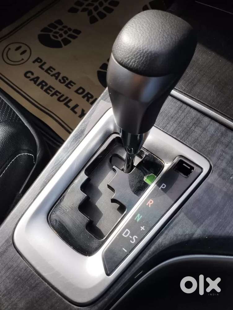 Toyota Fortuner 4x2 At 2.7 Petrol, 2025, Petrol