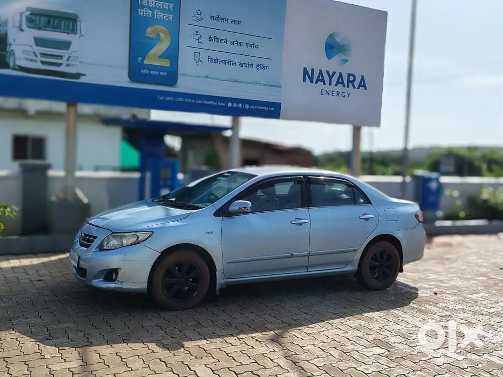 Toyota Corolla Altis 2010