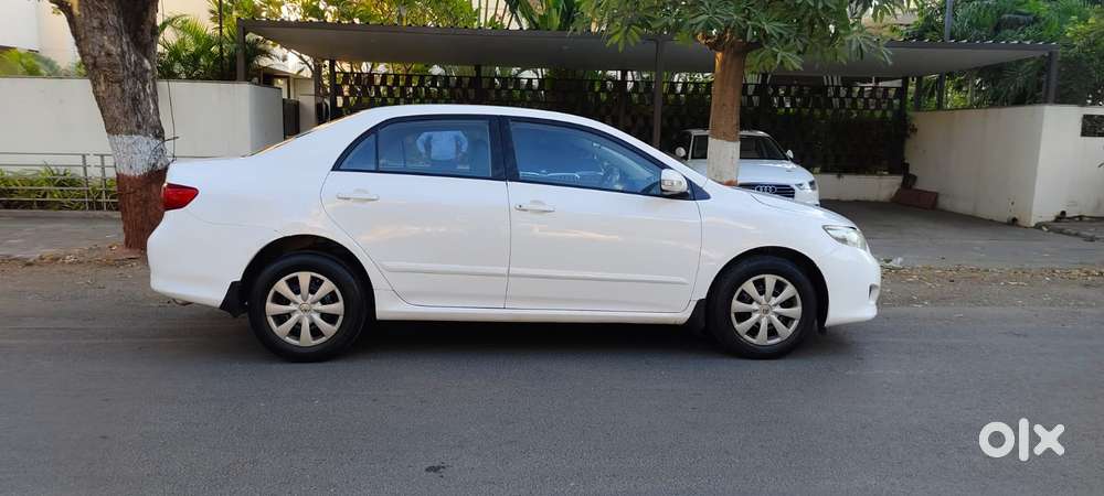 Toyota Corolla Altis G, 2011, Diesel