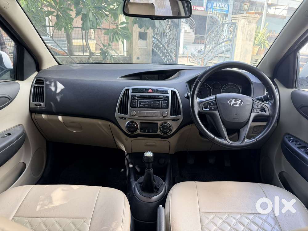Hyundai I20 Sportz 1.2 Bs-iv, 2014, Petrol